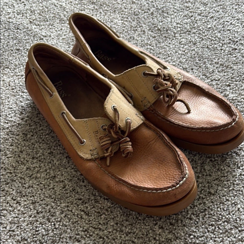 Bass Brown Leather Boat Shoes with Moccasin Stitching